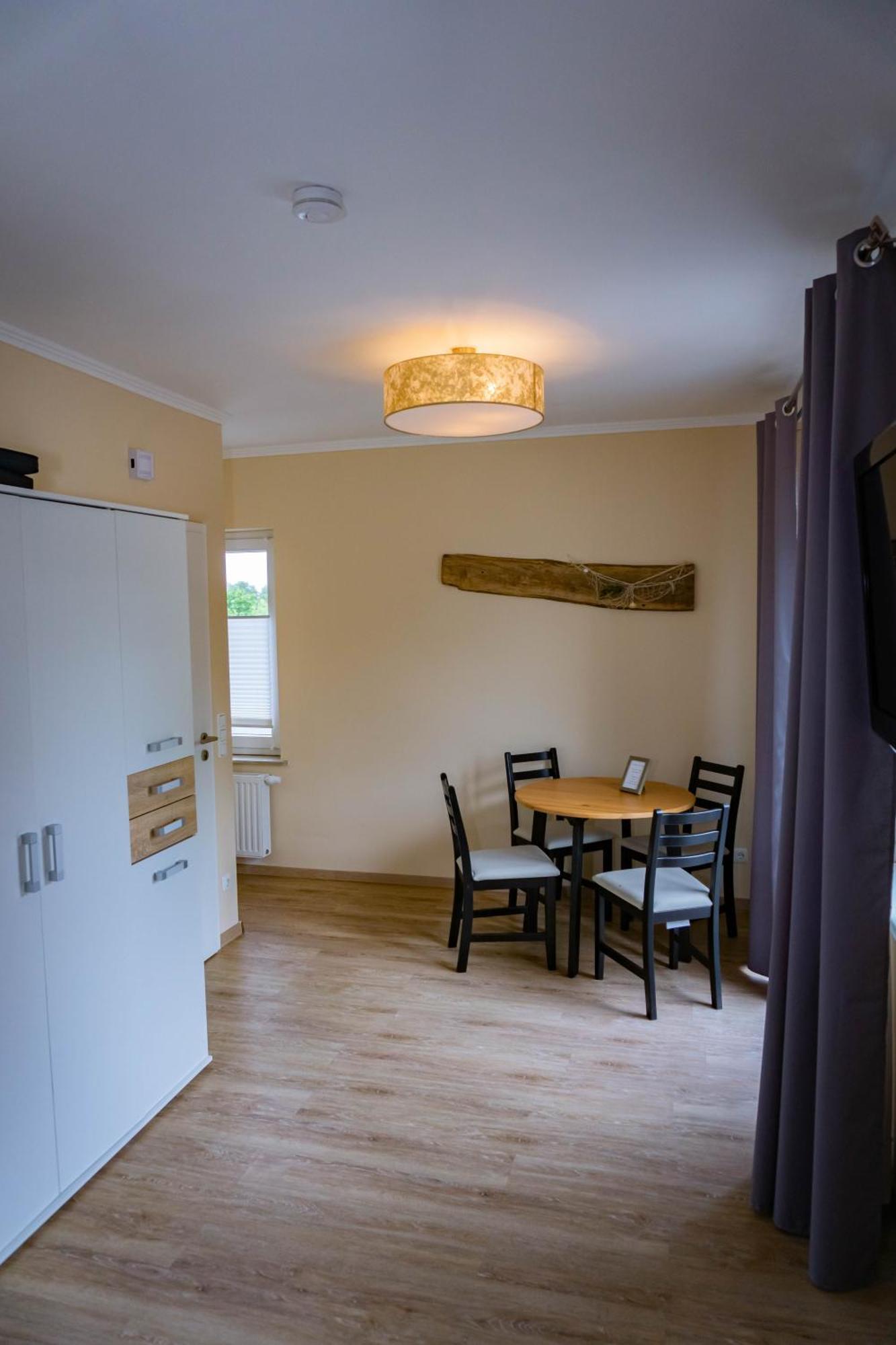 Haus Strandglueck - Urlaub Mit Blick Auf Den Duemmer See Apartment Lembruch Exterior foto