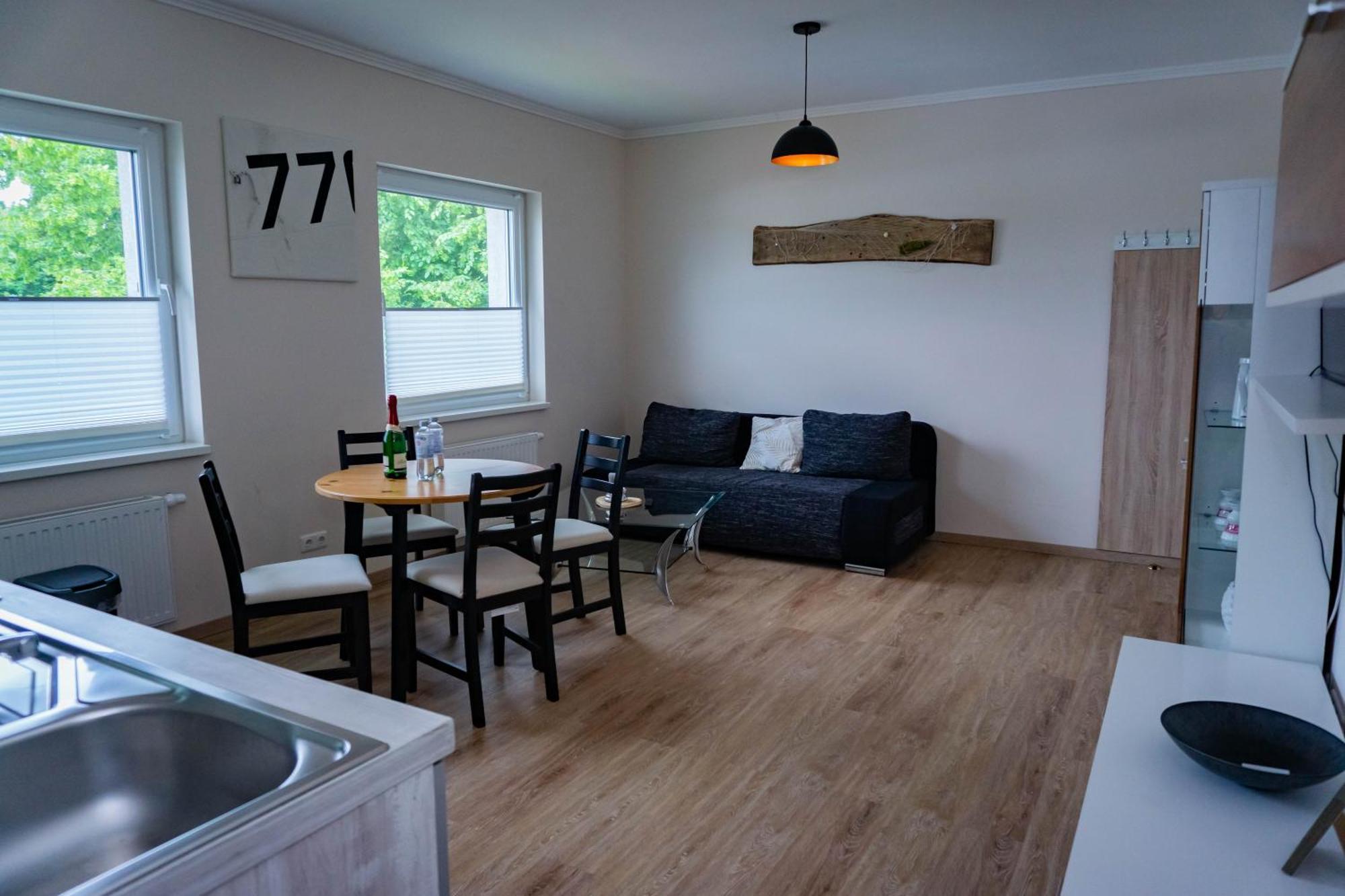 Haus Strandglueck - Urlaub Mit Blick Auf Den Duemmer See Apartment Lembruch Exterior foto