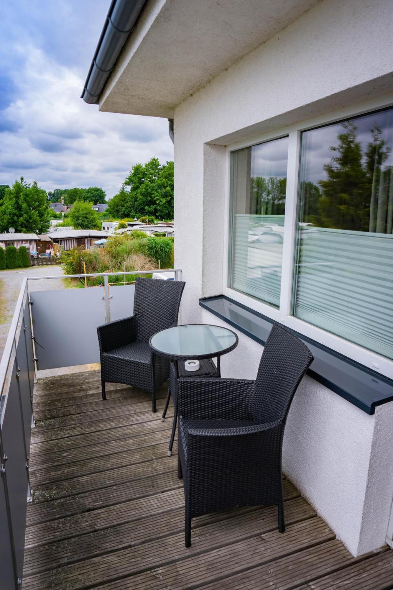 Haus Strandglueck - Urlaub Mit Blick Auf Den Duemmer See Apartment Lembruch Exterior foto